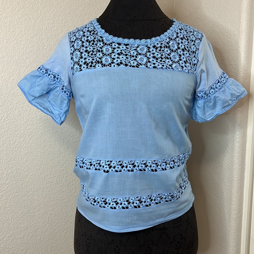 Topshop Short Sleeve Blouse With Lace Detail Size US 0